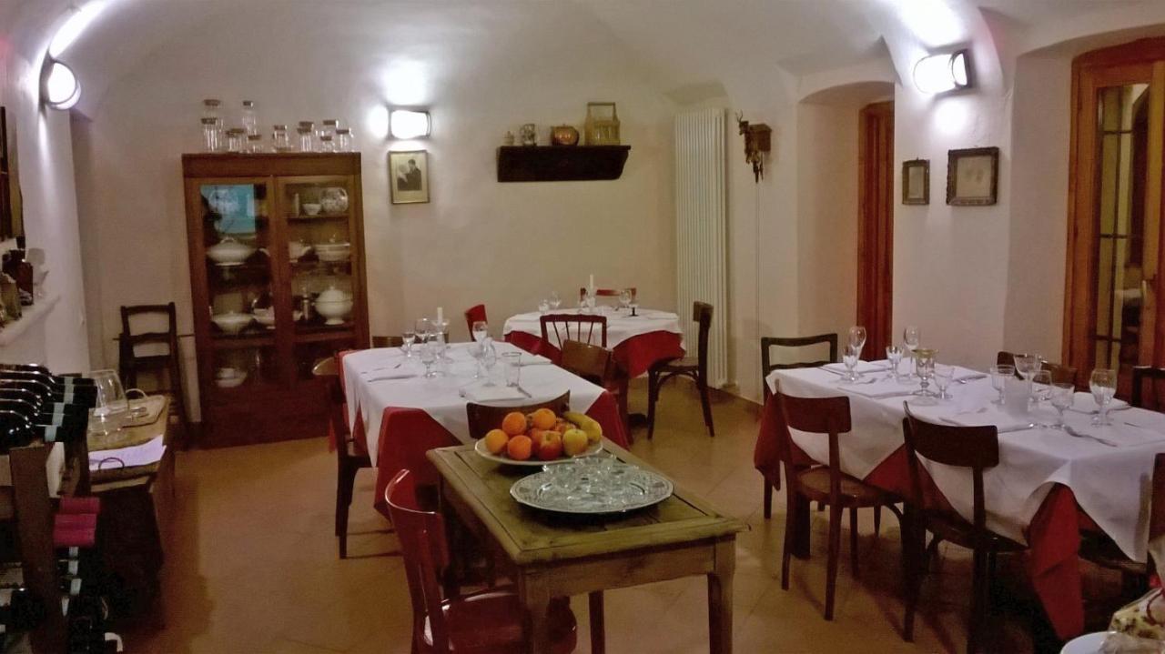 Locanda Dei Mercanti Hotel Crevacuore Exterior photo