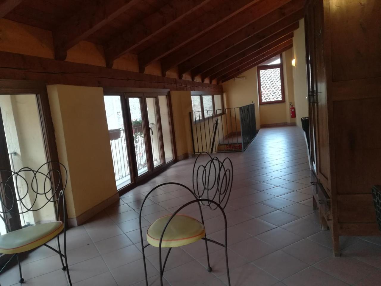 Locanda Dei Mercanti Hotel Crevacuore Exterior photo