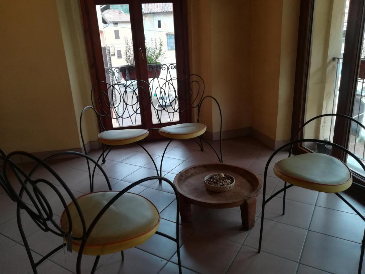 Locanda Dei Mercanti Hotel Crevacuore Exterior photo